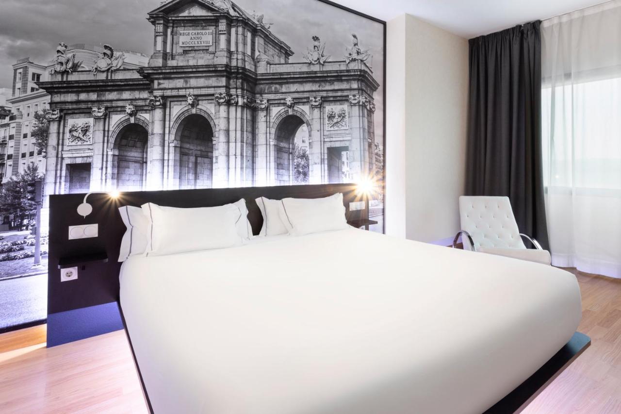 B&B Hotel Madrid Aeropuerto T4 San Sebastián de los Reyes Kültér fotó