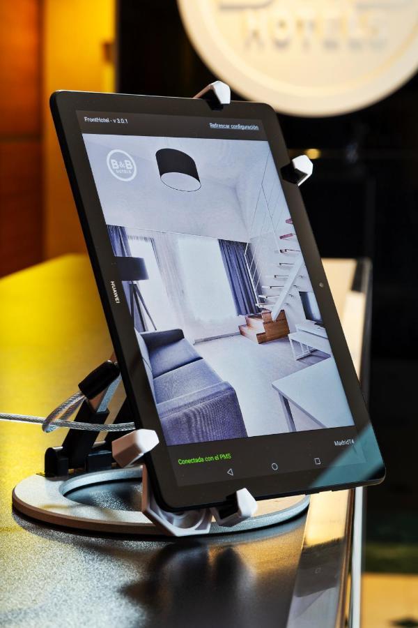 B&B Hotel Madrid Aeropuerto T4 San Sebastián de los Reyes Kültér fotó