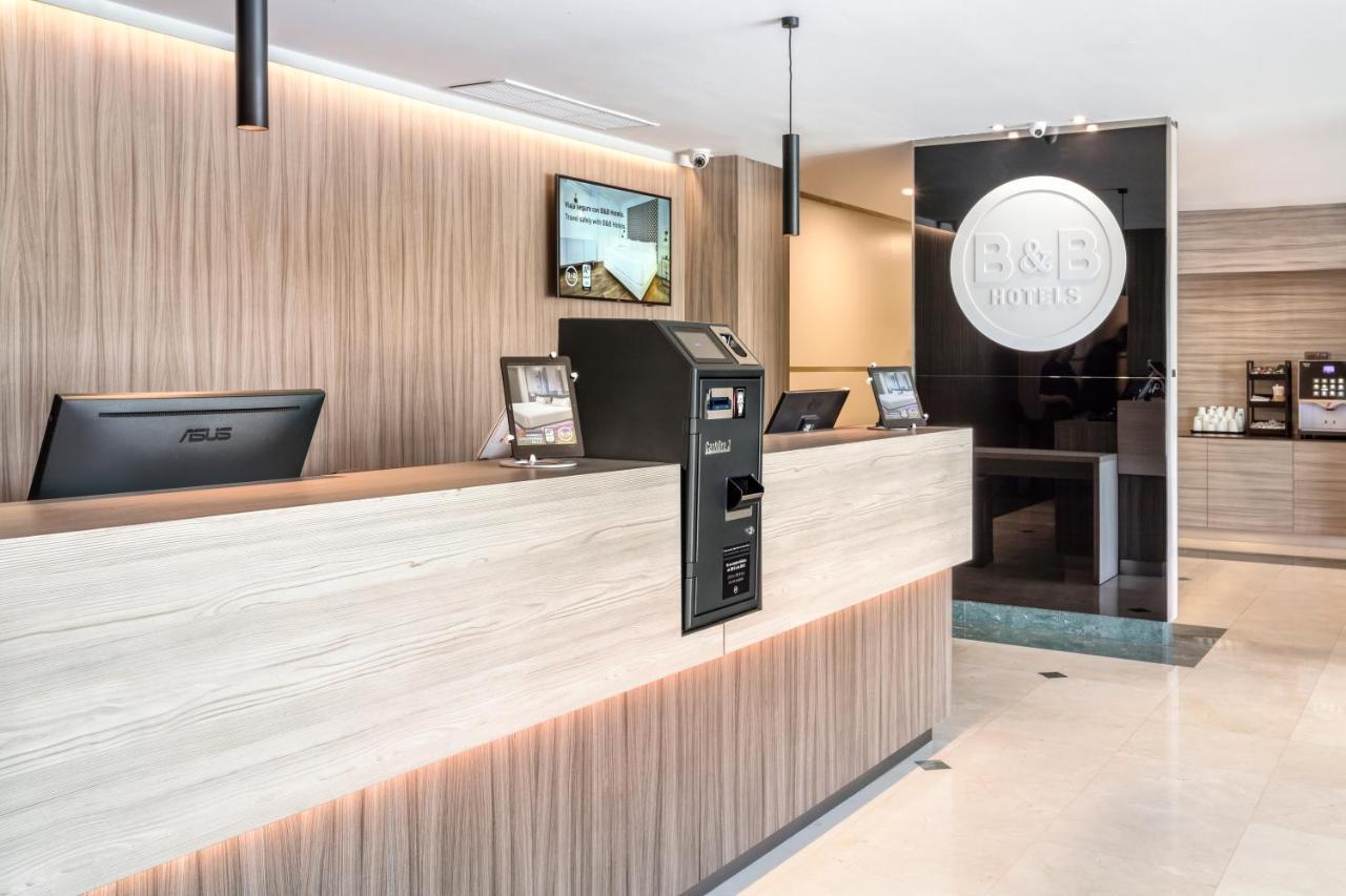 B&B Hotel Madrid Aeropuerto T4 San Sebastián de los Reyes Kültér fotó
