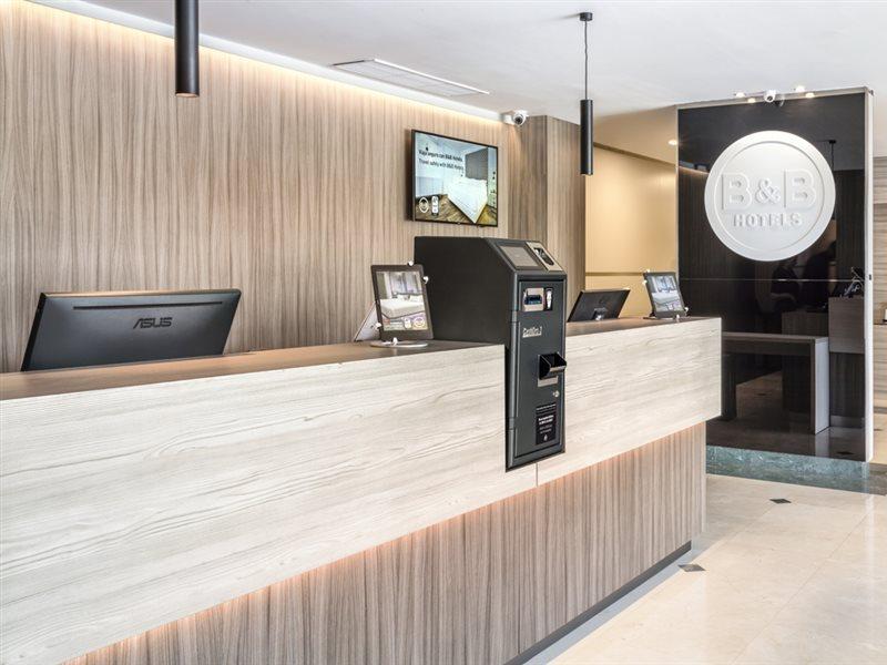 B&B Hotel Madrid Aeropuerto T4 San Sebastián de los Reyes Kültér fotó