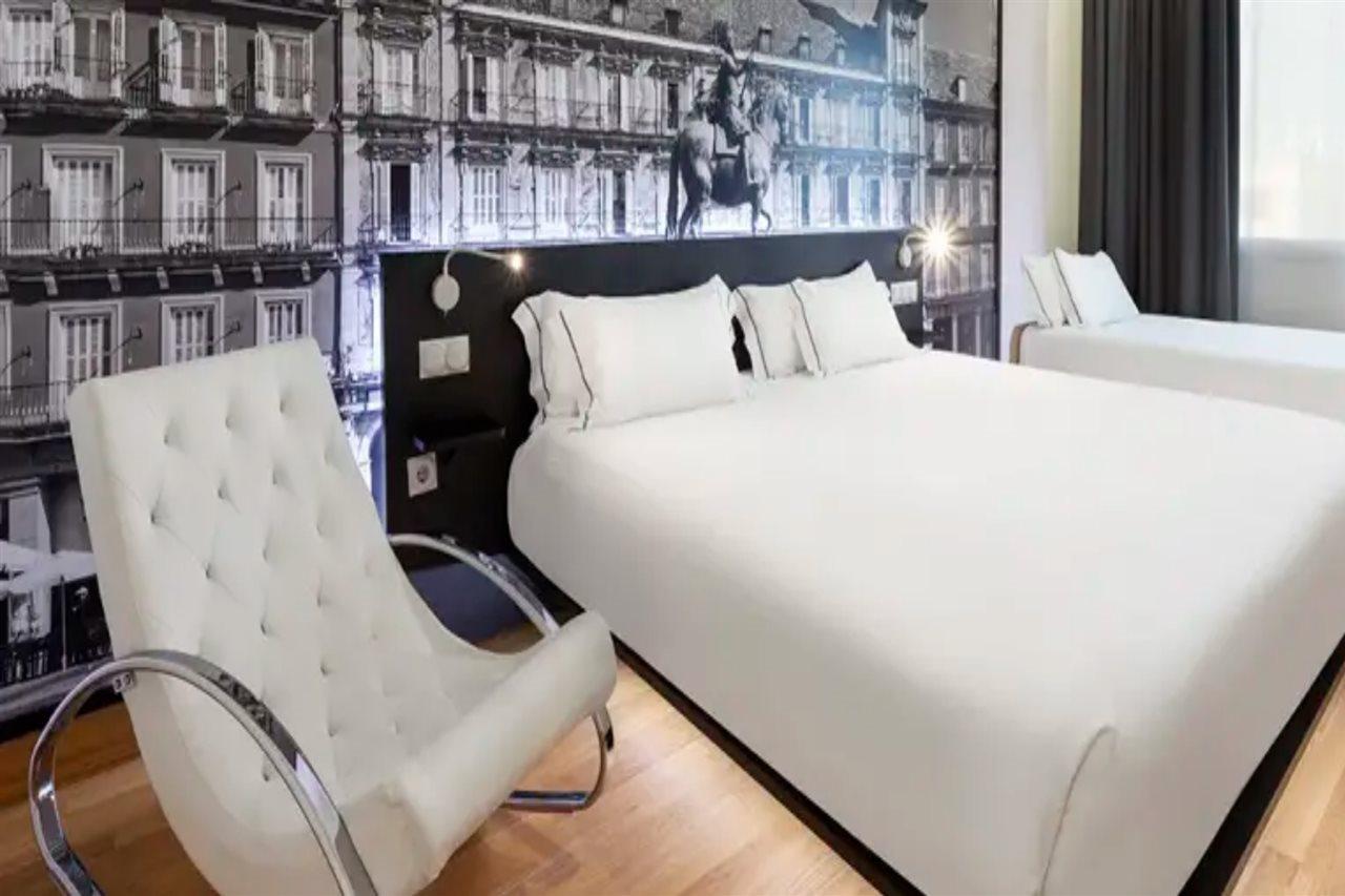 B&B Hotel Madrid Aeropuerto T4 San Sebastián de los Reyes Kültér fotó