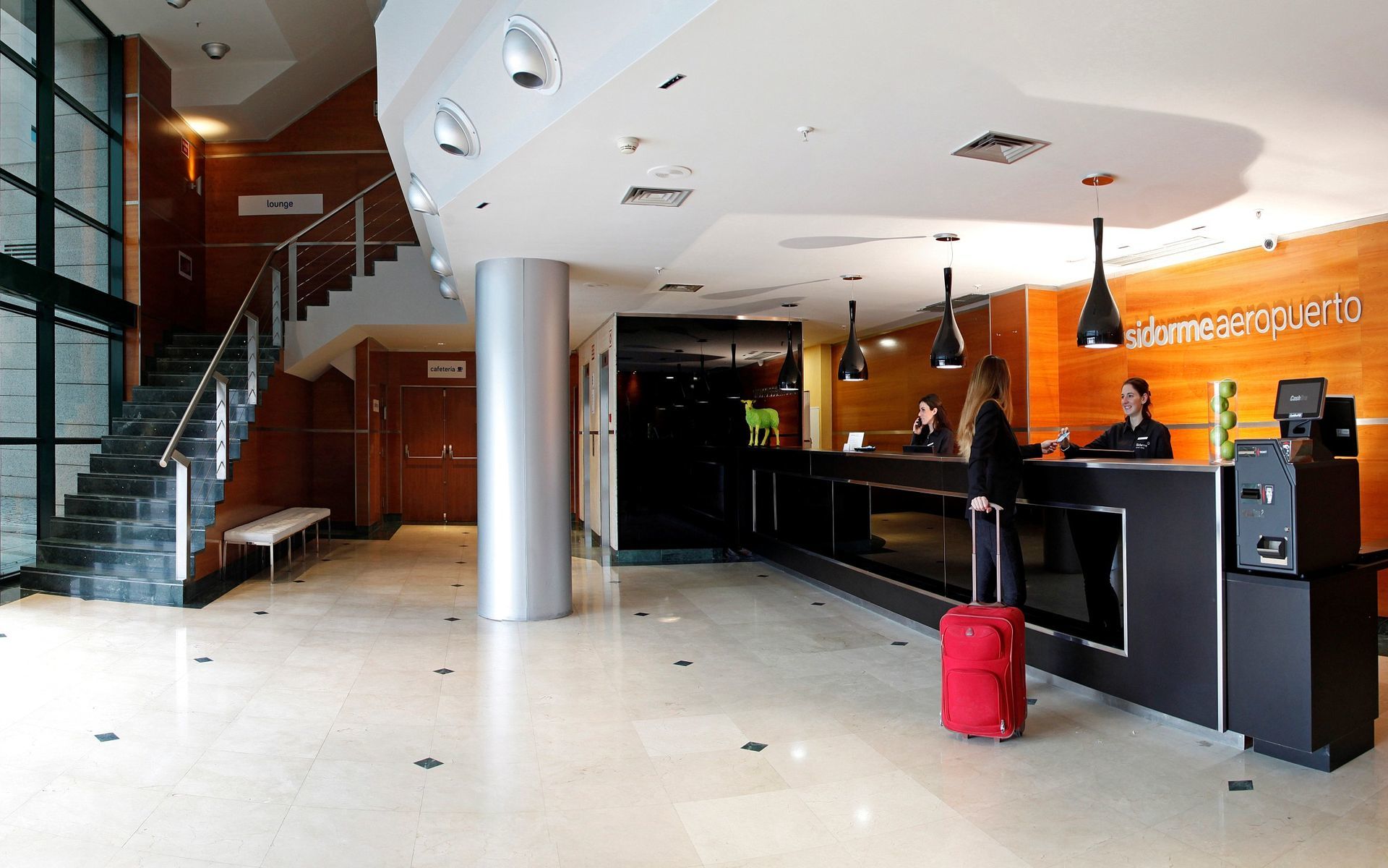 B&B Hotel Madrid Aeropuerto T4 San Sebastián de los Reyes Kültér fotó